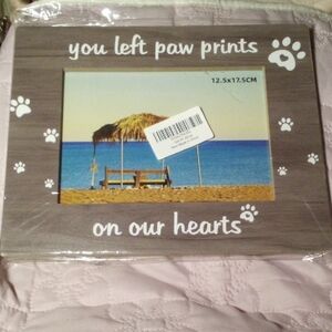 New! Wooden Memorial Picture Frame For a Pet